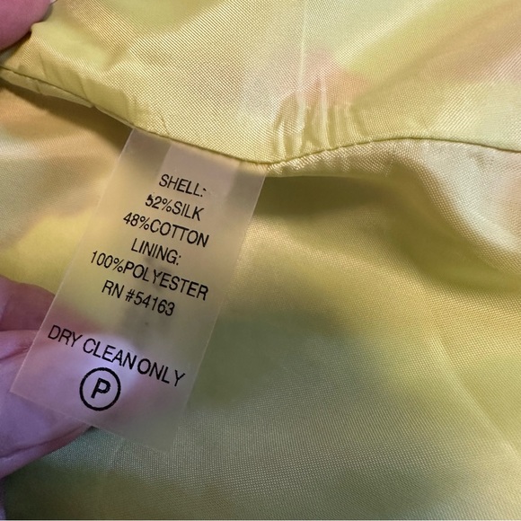 ANDREW MARC Bright Floral V-Neck Dress - Picture 8 of 9